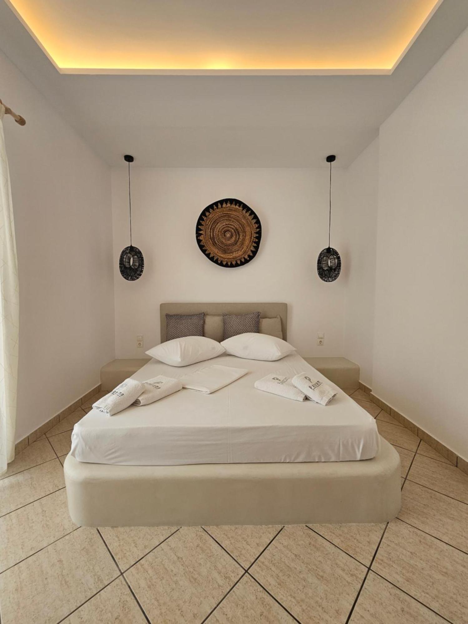Panorama Elafonisos Hotel ภายนอก รูปภาพ