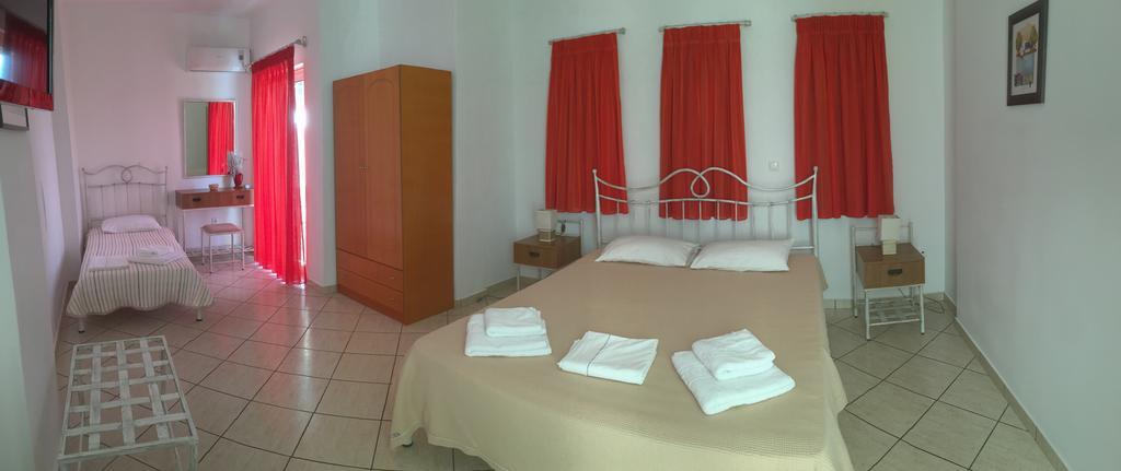 Panorama Elafonisos Hotel ภายนอก รูปภาพ
